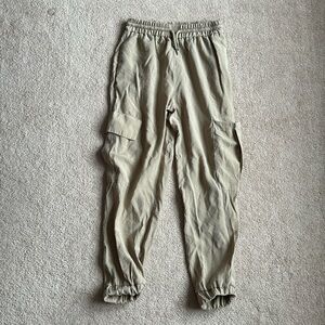 Drawstring cargo joggers
